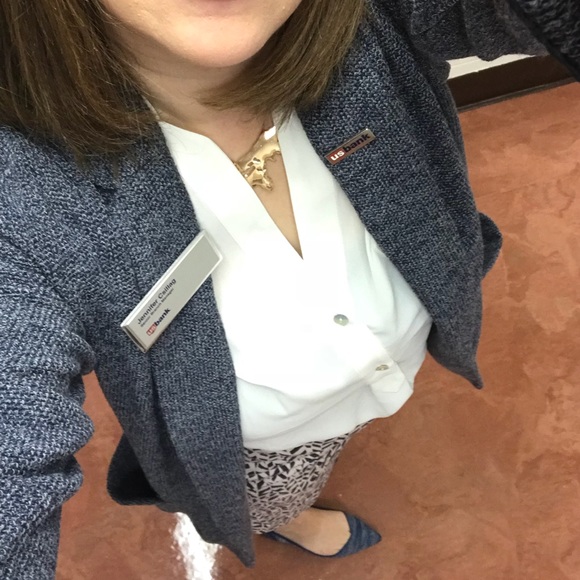 Meet your Posher, Jennifer - Picture 7 of 8